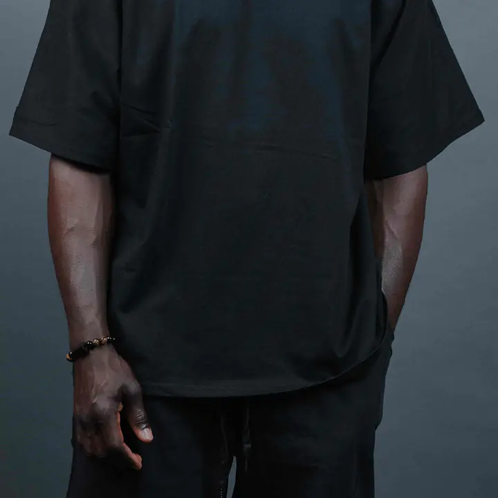 CREA8OR T-SHIRT - Color: Black, Size: XL